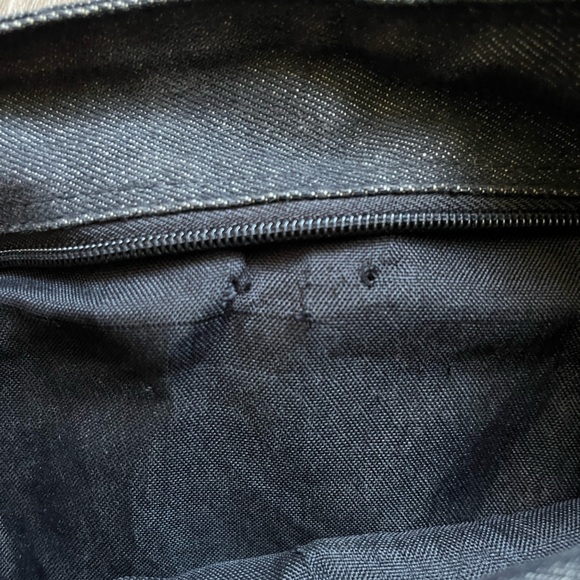 Nightmare Before Christmas Crossbody Tote Purse Bag with Pockets - Picture 8 of 8